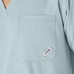 SCRUB REVOLT JOGGER ANTIFLUIDOS COLECCIÓN BOSQUE