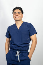 SCRUB REVOLT JOGGER ANTIFLUIDOS COLECCIÓN BÁSICOS