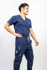 SCRUB REVOLT JOGGER ANTIFLUIDOS COLECCIÓN BÁSICOS