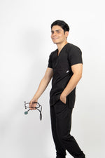 SCRUB REVOLT JOGGER ANTIFLUIDOS COLECCIÓN BÁSICOS