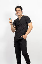 SCRUB REVOLT JOGGER ANTIFLUIDOS COLECCIÓN BÁSICOS