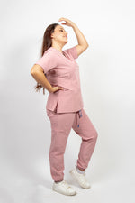 SCRUB GREY JOGGER COLECCIÓN ROMÁNTICA