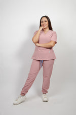 SCRUB GREY JOGGER COLECCIÓN ROMÁNTICA