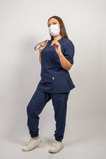 SCRUB GREY JOGGER COLECCIÓN BÁSICOS