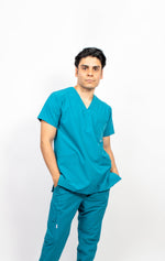 SCRUB REVOLT JOGGER ANTIFLUIDOS COLECCIÓN BOSQUE