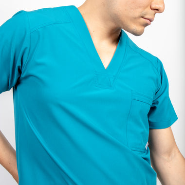SCRUB REVOLT JOGGER ANTIFLUIDOS COLECCIÓN BOSQUE