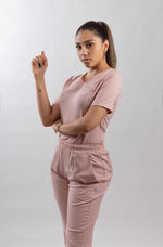 SCRUB PRINCESA JOGGER COLECCIÓN ROMÁNTICA