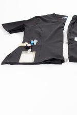 SCRUB GREY JOGGER COLECCIÓN BÁSICOS