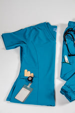 SCRUB GREY JOGGER COLECCIÓN OASIS