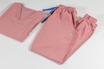 SCRUB GREY JOGGER COLECCIÓN ROMÁNTICA