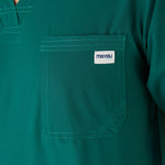 SCRUB REVOLT JOGGER ANTIFLUIDOS COLECCIÓN BOSQUE